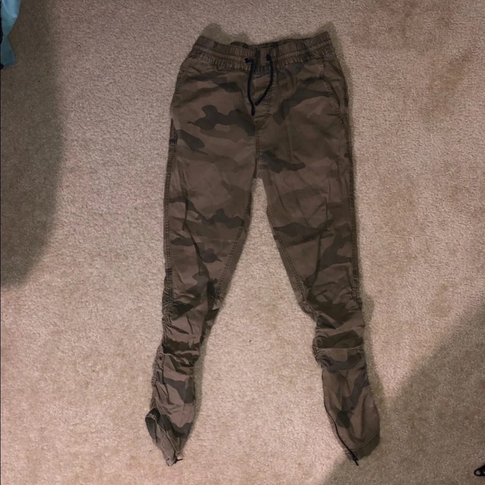 camo joggers
